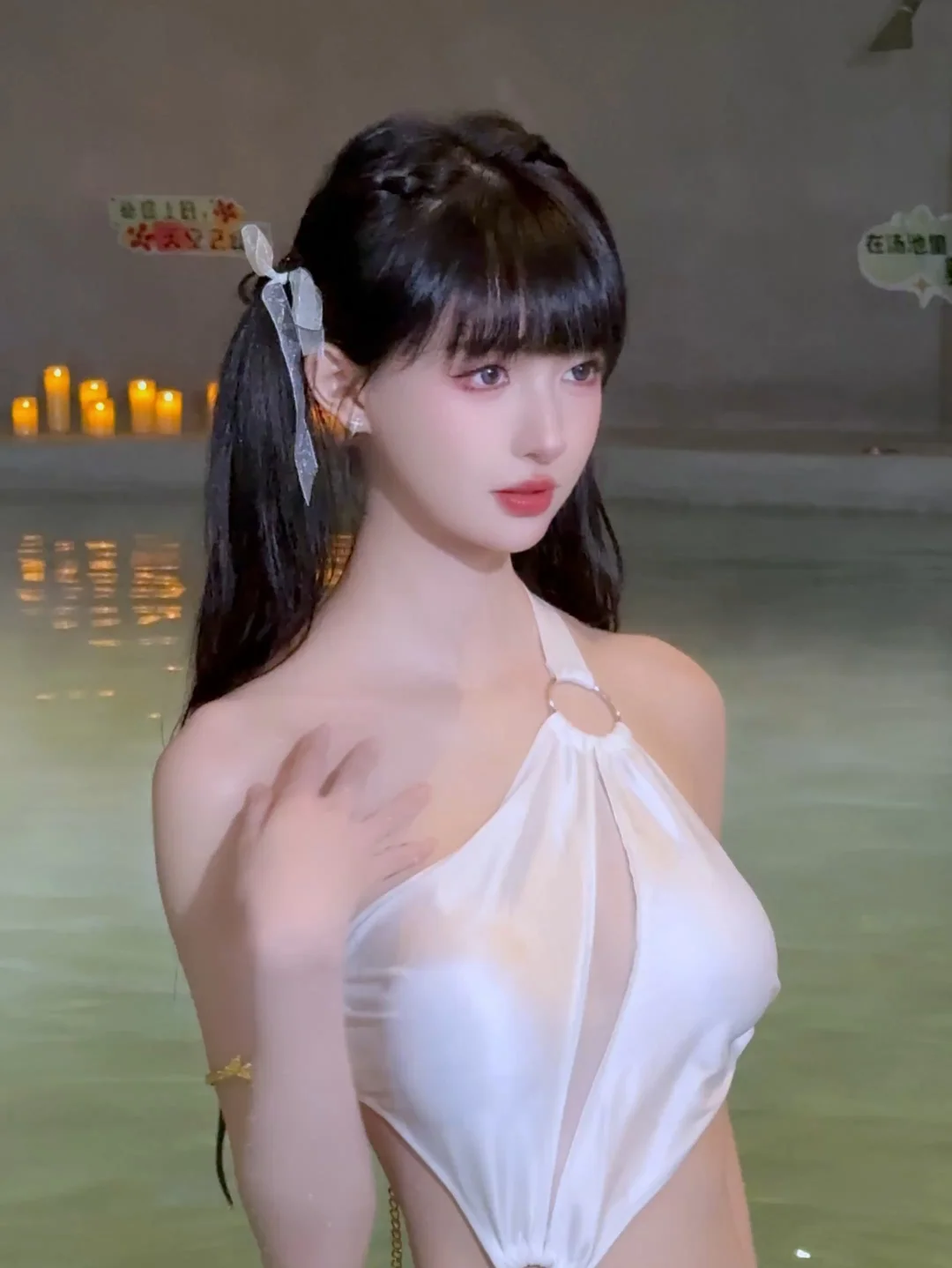 和朋友的妈妈一起去外地工作好吗